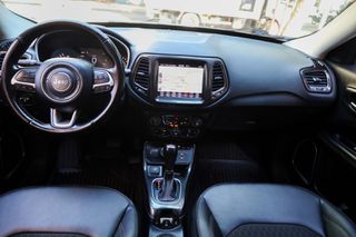 Jeep Compass 2021 1.3 T4 Plug-in Hybrid Limited (4xe) *KEYLESS*-thumb-2