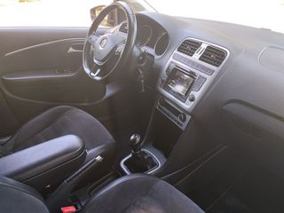 Volkswagen Polo 2015 1.4 TDI Highline BlueMotion Tech-thumb-27