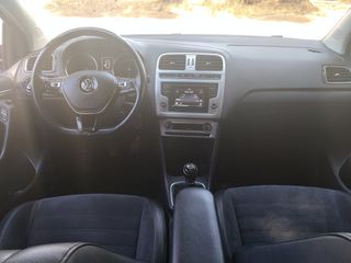 Volkswagen Polo 2015 1.4 TDI Highline BlueMotion Tech-thumb-17