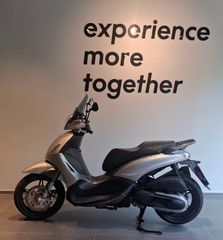 Piaggio Beverly 350 2021 ABS