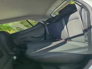Hyundai i 10 2017-thumb-17