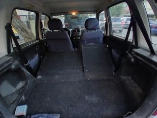 Suzuki Wagon R+ 2004-thumb-13