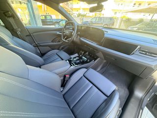 Audi Q6 e-tron 2025 SPORTBACK-thumb-19