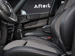Mini Countryman SE (Cooper) 2021 Hybrid All4 Facelift Panorama-thumb-8