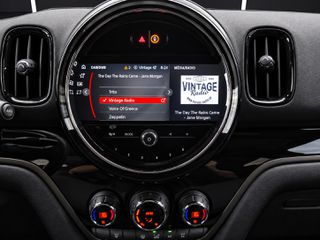 Mini Countryman SE (Cooper) 2021 Hybrid All4 Facelift Panorama-thumb-16