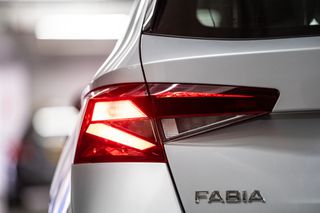 Skoda Fabia 2022 Ambition 1.0 TSi 110 hp-thumb-21