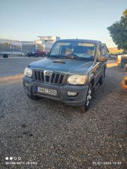 Mahindra 2011-thumb-2