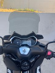 Yamaha XMAX 300 Tech Max 2019-thumb-3