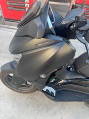 Yamaha XMAX 300 Tech Max 2019-thumb-4