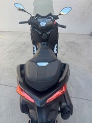 Yamaha XMAX 300 Tech Max 2019-thumb-9