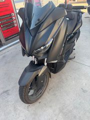 Yamaha XMAX 300 Tech Max 2019-thumb-11