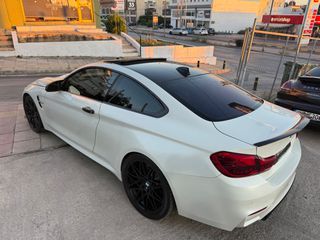 Bmw M4 2019 PERFOMANCE-thumb-14