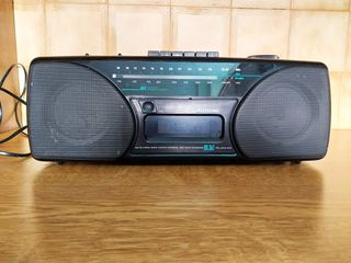 Grundig RR 367 Vintage Boombox – FM/MW Stereo Ραδιόφωνο με UBS Ultra Bass System