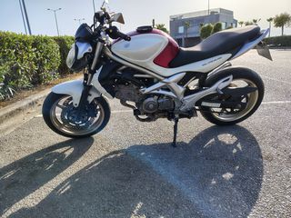 Suzuki Gladius 650 2012-thumb-5