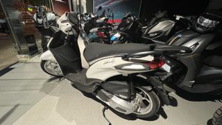 Piaggio Liberty 125 2026 IGET ABS-thumb-4