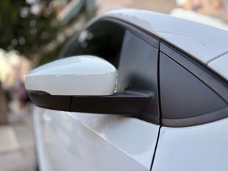 Volkswagen Polo 2016-thumb-10