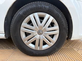 Volkswagen Polo 2016-thumb-11