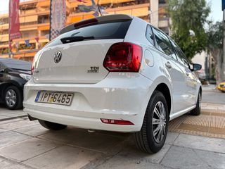 Volkswagen Polo 2016-thumb-2