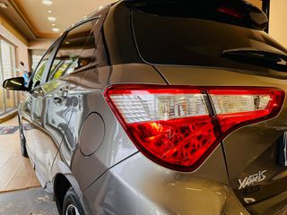 Toyota Yaris 2019 HSD Bi-Tone Red/BlueJPN-ΑΡΙΣΤΟ-thumb-7