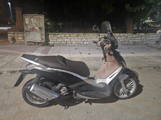 Piaggio Beverly 300i 2012 Προσφορά για 10 Μέρες!-thumb-2