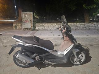 Piaggio Beverly 300i 2012 Προσφορά για 10 Μέρες!-thumb-4