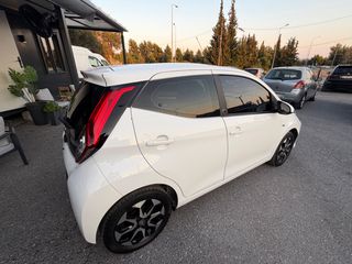 Toyota Aygo 2022 X PLAY TEAM D ΟΛΥΜΠΙΑΚΟΥΣ ΑΓΩΝΕΣ-thumb-9
