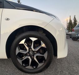 Toyota Aygo 2022 X PLAY TEAM D ΟΛΥΜΠΙΑΚΟΥΣ ΑΓΩΝΕΣ-thumb-13
