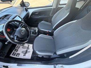 Toyota Aygo 2022 X PLAY TEAM D ΟΛΥΜΠΙΑΚΟΥΣ ΑΓΩΝΕΣ-thumb-19
