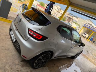 Renault Clio 2018 1.5 DCI | BOSE EDITION | LED | EURO 6b | FULL EXTRA-thumb-10