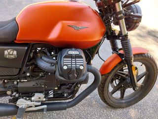 Moto Guzzi V 7 2023 STONE-thumb-6