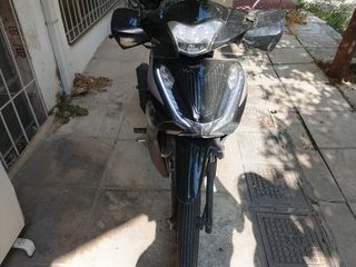 UM Flash 125 LΖ 2025-thumb-5