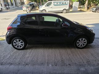 Peugeot 208 2016-thumb-4