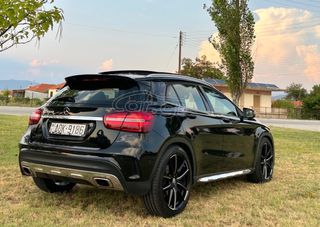 Mercedes-Benz GLA 180 2018 AMG LINE PANORAMA AUTOMATIC-thumb-14