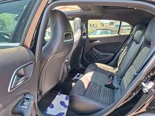 Mercedes-Benz GLA 180 2018 AMG LINE PANORAMA AUTOMATIC-thumb-19
