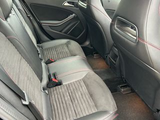 Mercedes-Benz GLA 180 2018 AMG LINE PANORAMA AUTOMATIC-thumb-22
