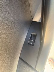 Volkswagen Polo 2019 2019-thumb-12