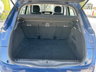 Citroen C4 Picasso 2018 1.6 Blue-HDi Feel F1 Automatic 120Hp-thumb-18