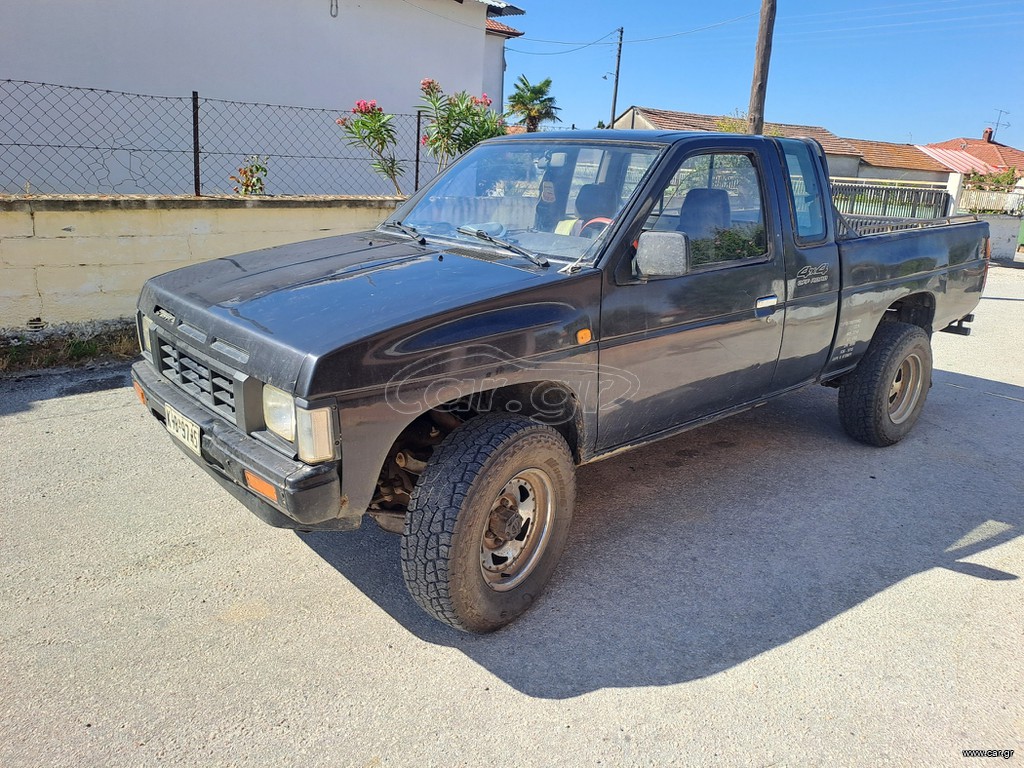 Nissan Navara 2001