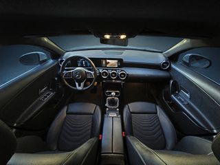 Mercedes-Benz A 160 2021 d Sedan | Style | Camera | Navi | LED-thumb-16