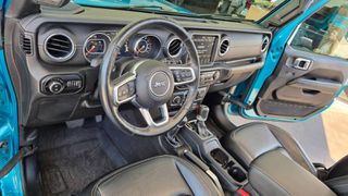 Jeep Wrangler 2020 SKY ONE TOUCH POWER TOP-thumb-10