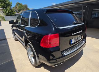Porsche Cayenne 2004 Turbo-thumb-3