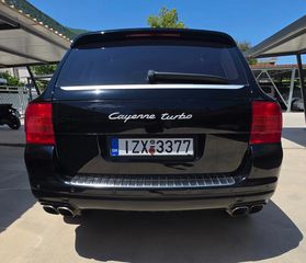 Porsche Cayenne 2004 Turbo-thumb-5