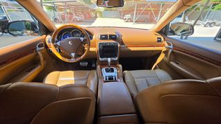 Porsche Cayenne 2004 Turbo-thumb-6