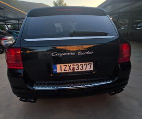 Porsche Cayenne 2004 Turbo-thumb-9