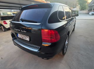 Porsche Cayenne 2004 Turbo-thumb-10