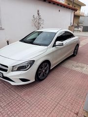 Mercedes-Benz CLA 200 2016