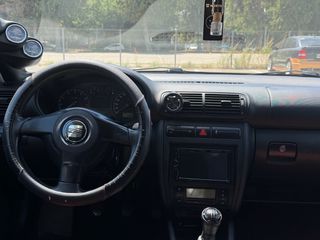 Seat Leon 2004-thumb-8