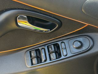 Seat Leon 2004-thumb-12