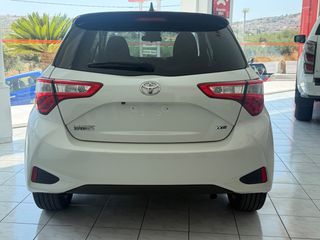 Toyota Yaris 2018 1.5 c.c 111hp 5D Selection 6 M/T-thumb-8