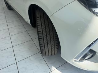 Toyota Yaris 2018 1.5 c.c 111hp 5D Selection 6 M/T-thumb-32
